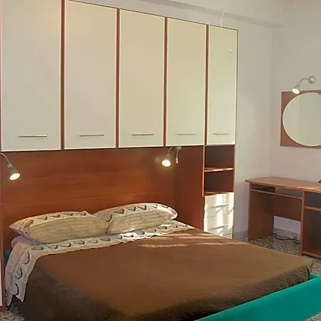 I Due Baroni - Fronte Campus Bed & Breakfast